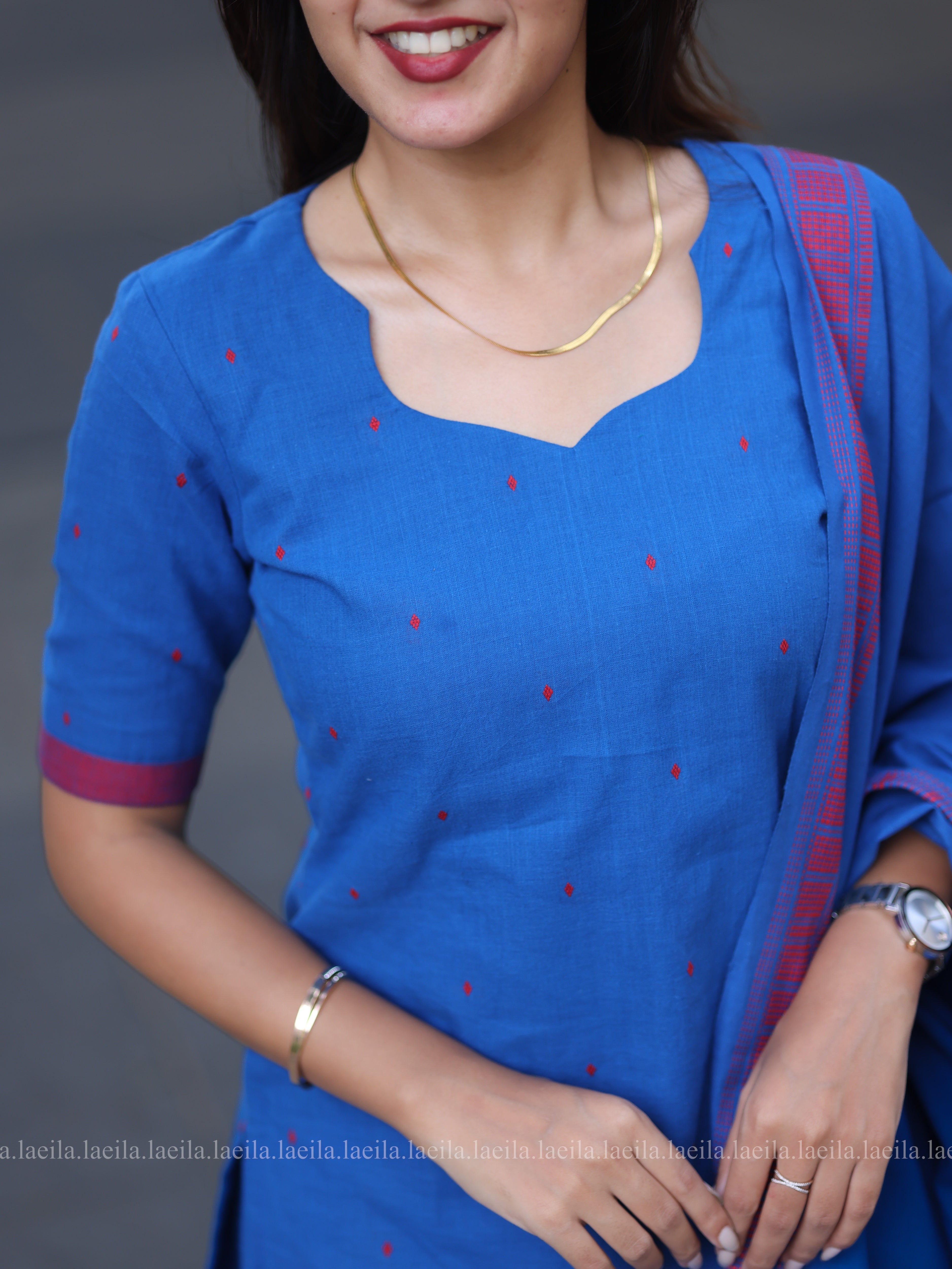 Blue Kadhambari set